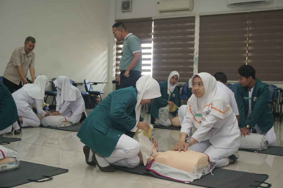 Workshop Basic Life Support For Healthcare Providers Batch 9