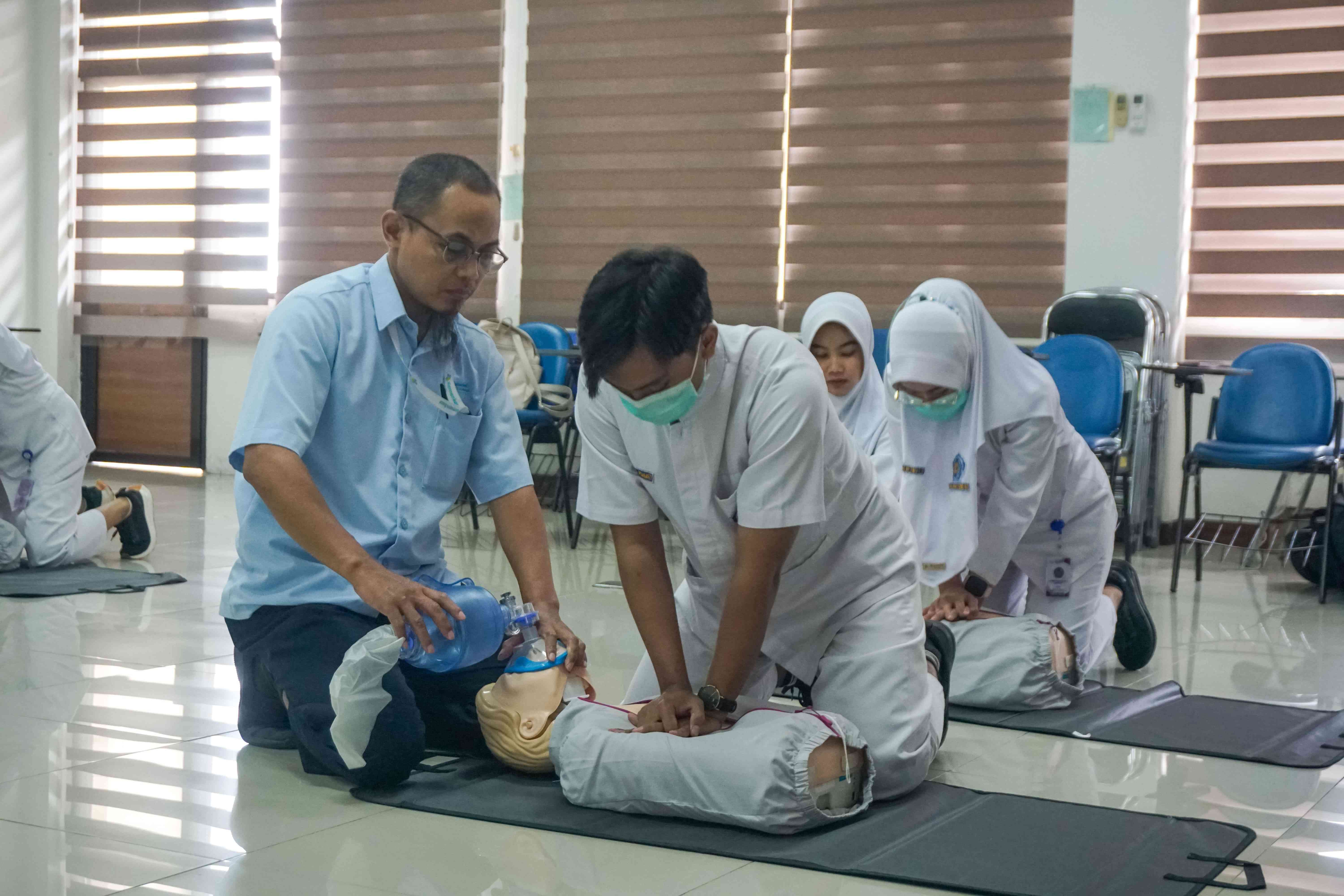 Workshop Basic Life Support For Healthcare Providers Batch 11