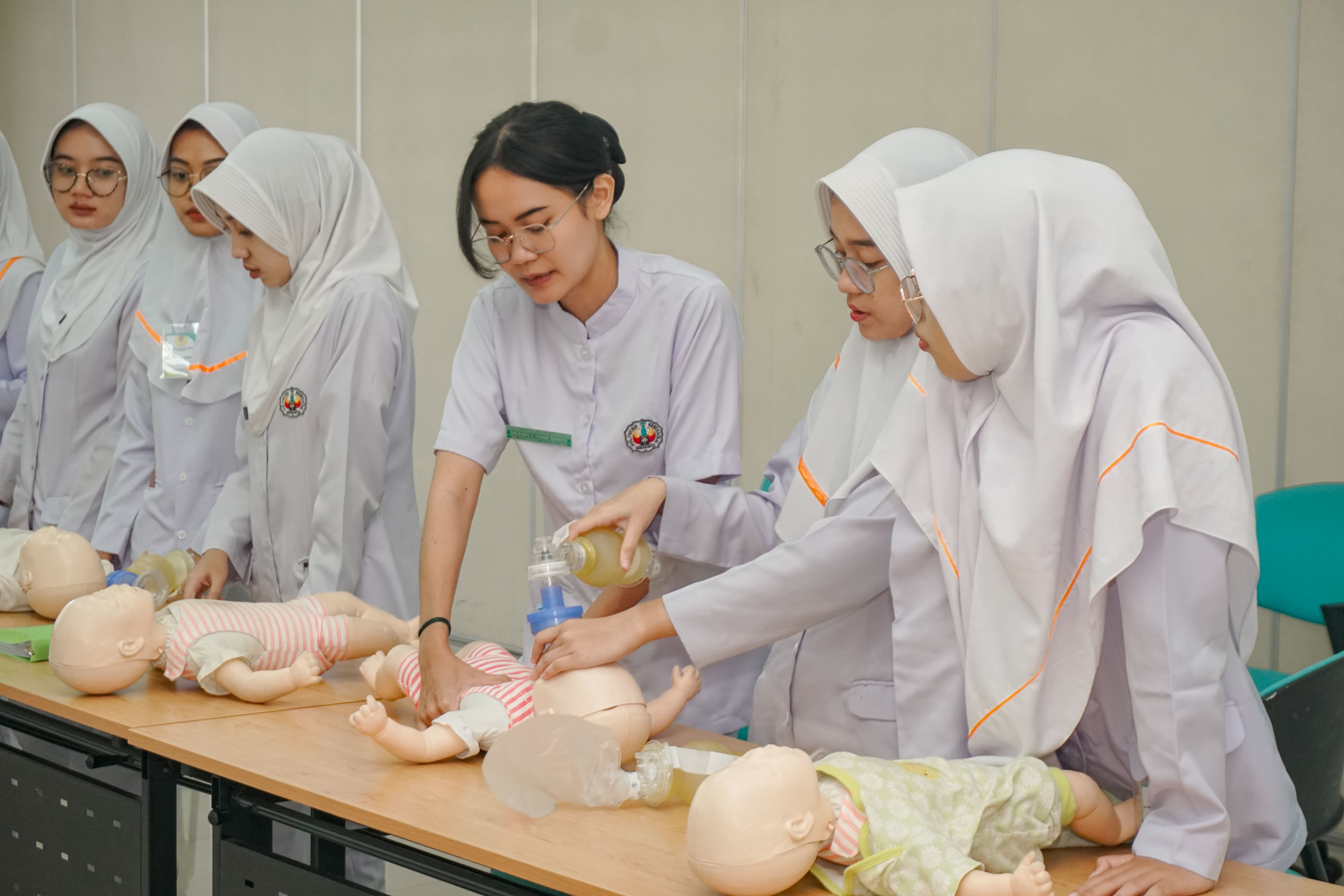 Workshop Basic Life Support For Healthcare Providers Batch 6