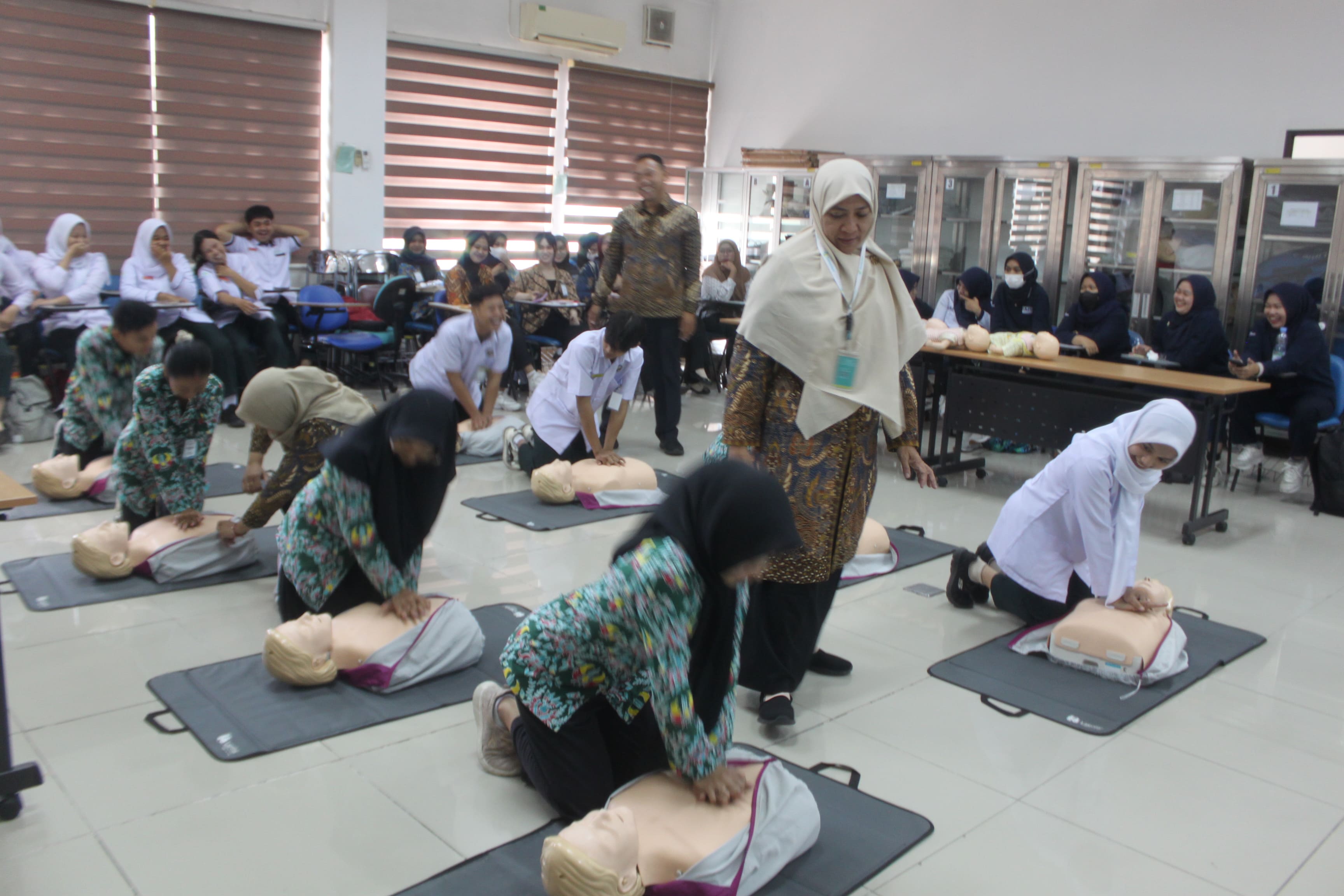 Workshop Basic Life Support For First Responder/Lay Person Batch 8 Tahun 2025
