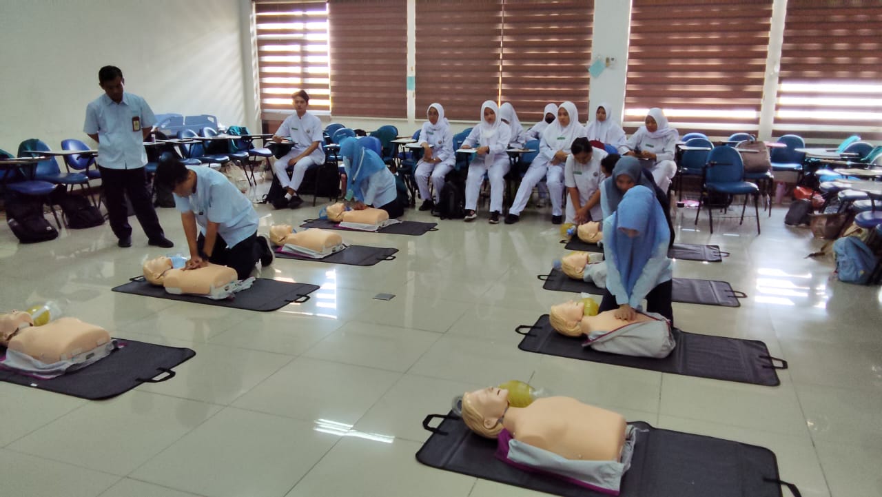 Workshop Basic Life Support For Healthcare Providers Batch 10 Tahun 2025