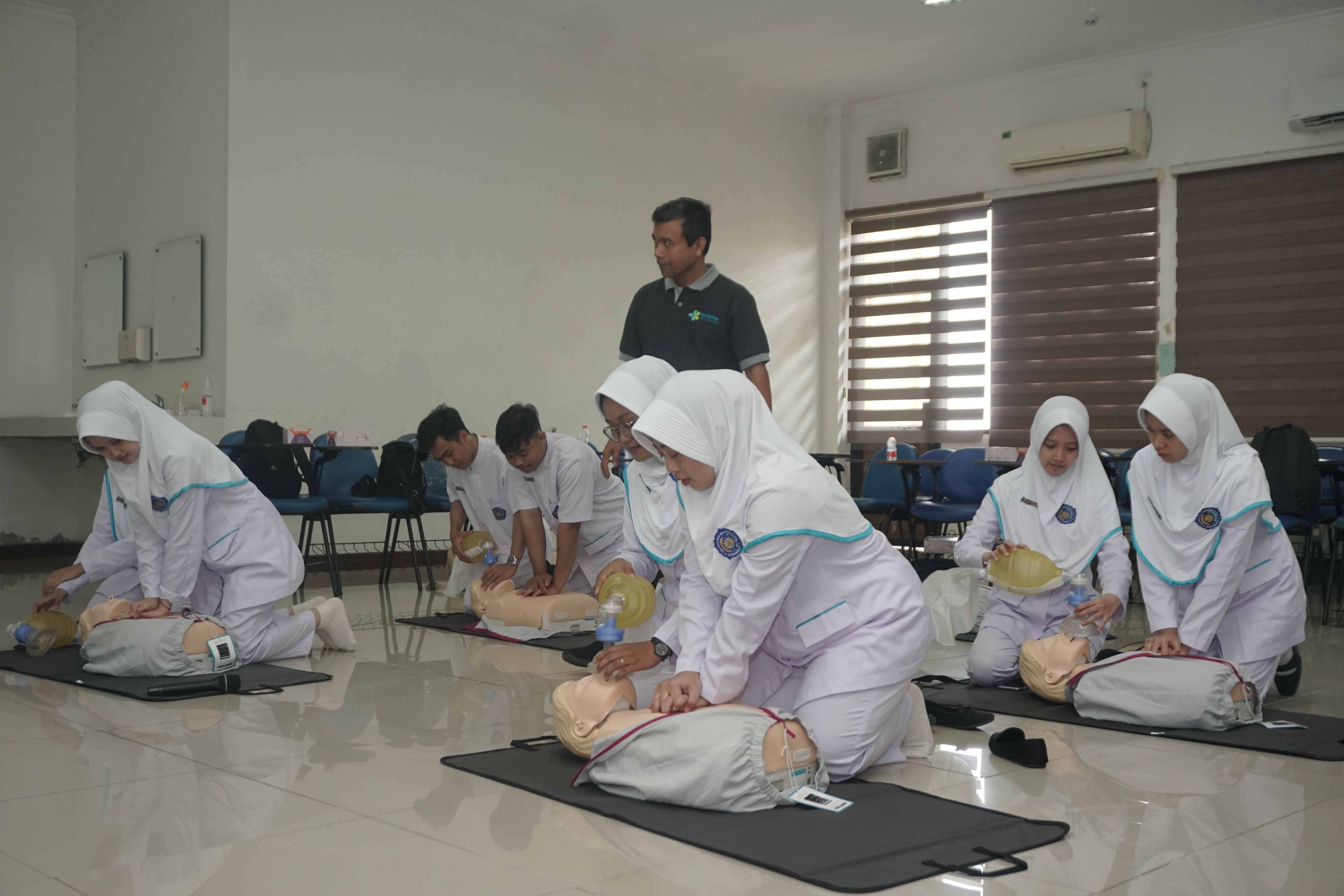 Workshop Basic Life Support For Healthcare Providers Batch 8