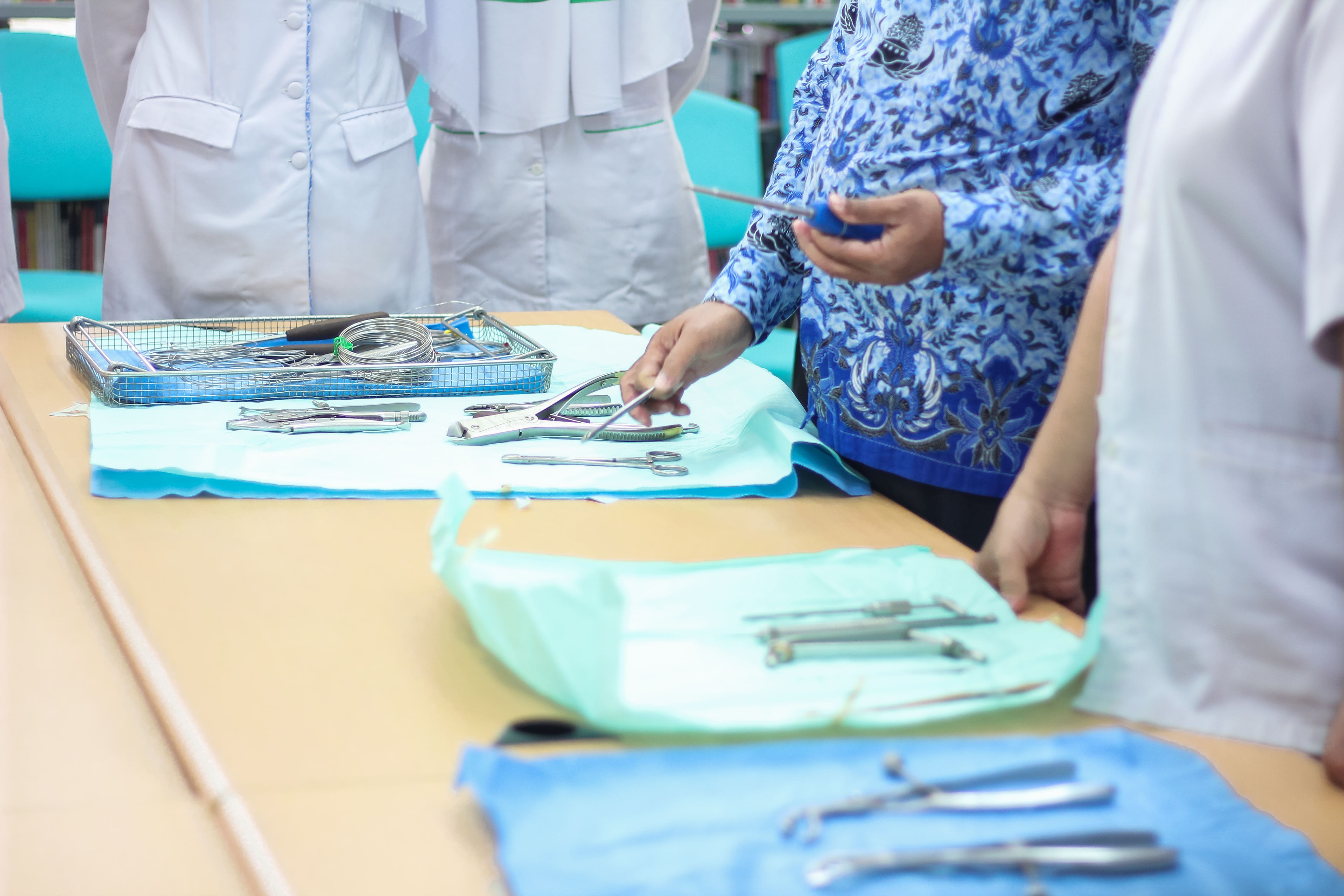 Pelatihan Bedah Dasar Periode Juni - September Tahun 2023