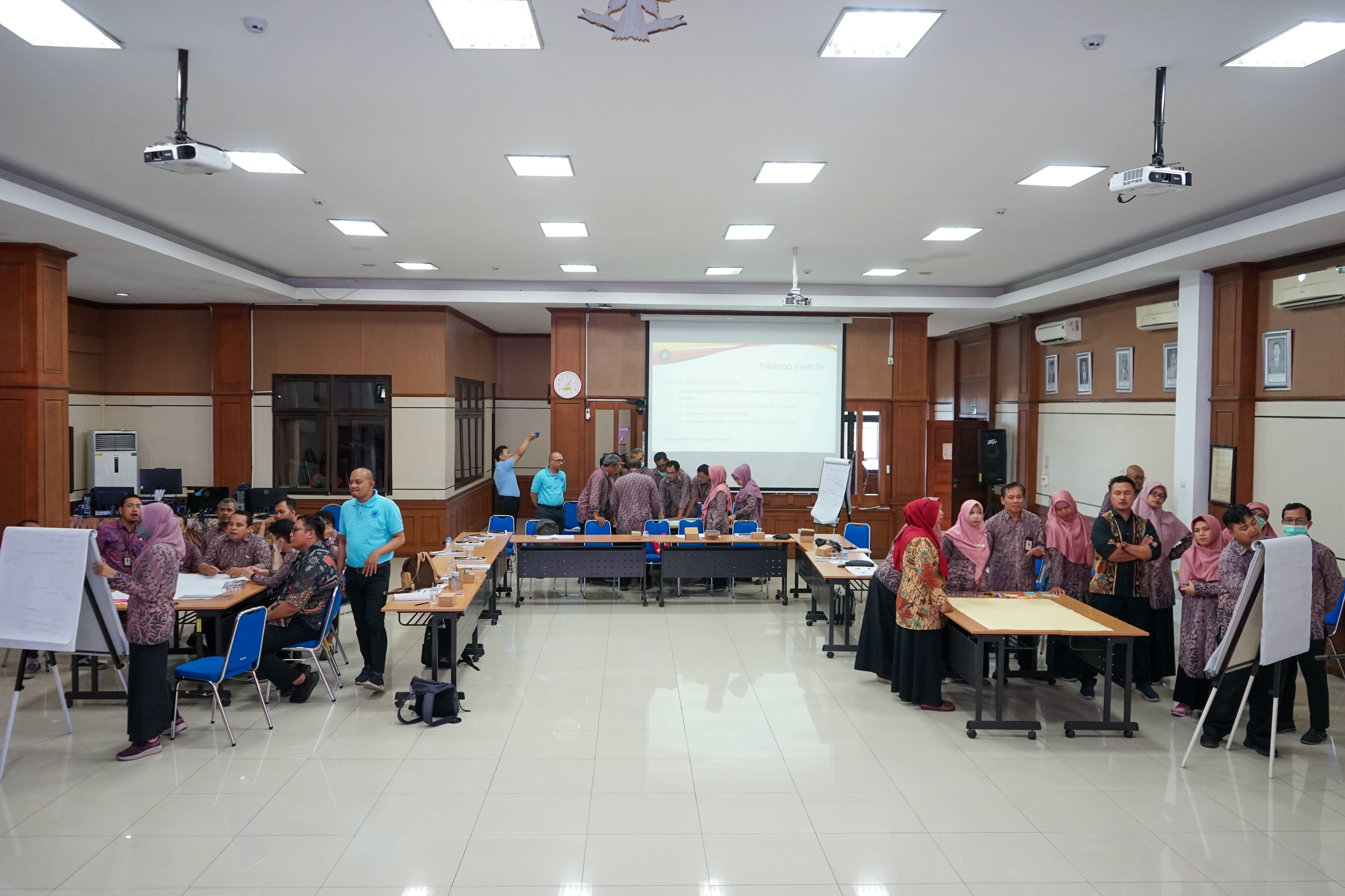 Pelatihan Emergency Medical Service 