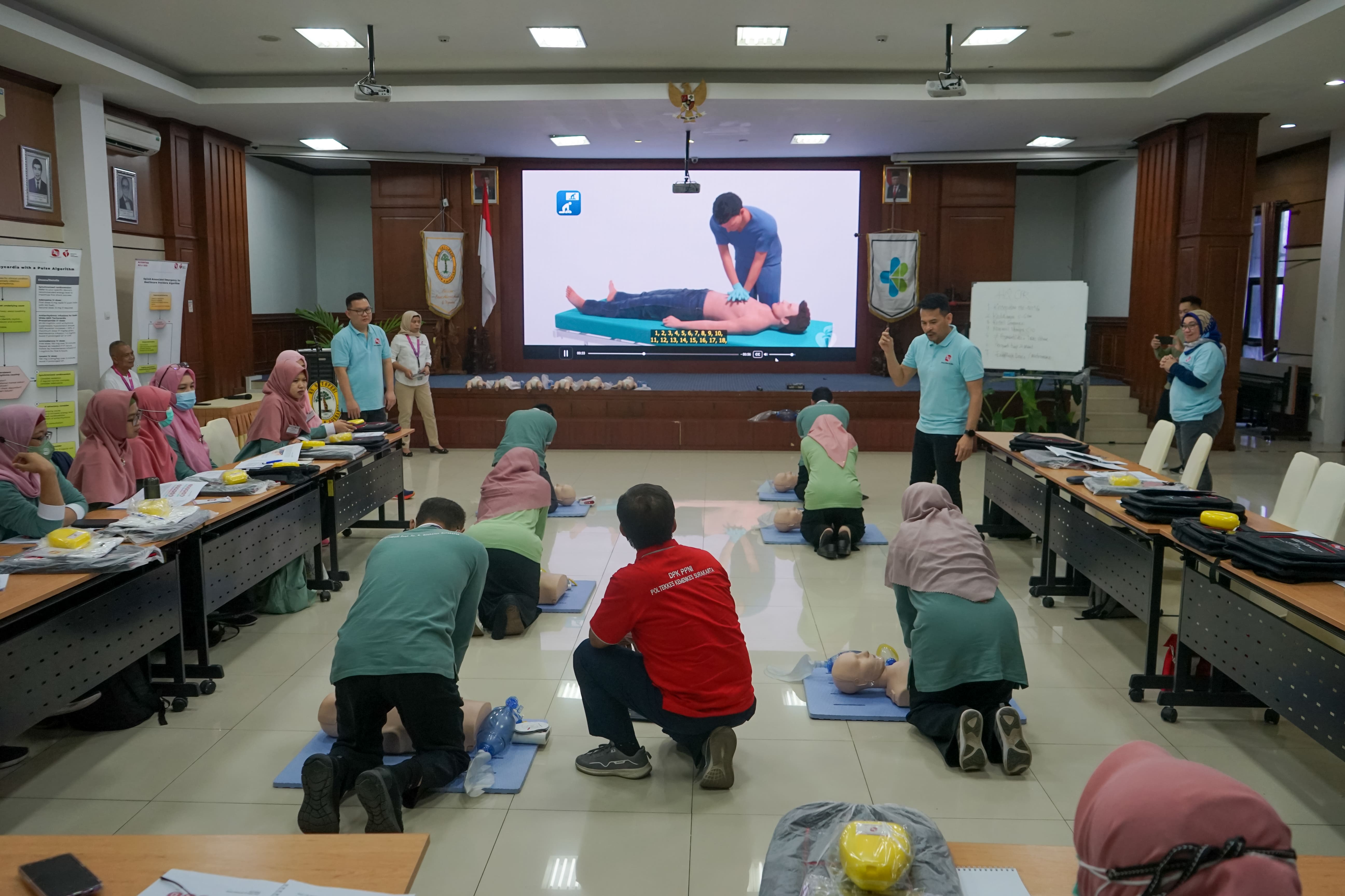 Pelatihan Advance Cardiac Life Support (ACLS) AHA