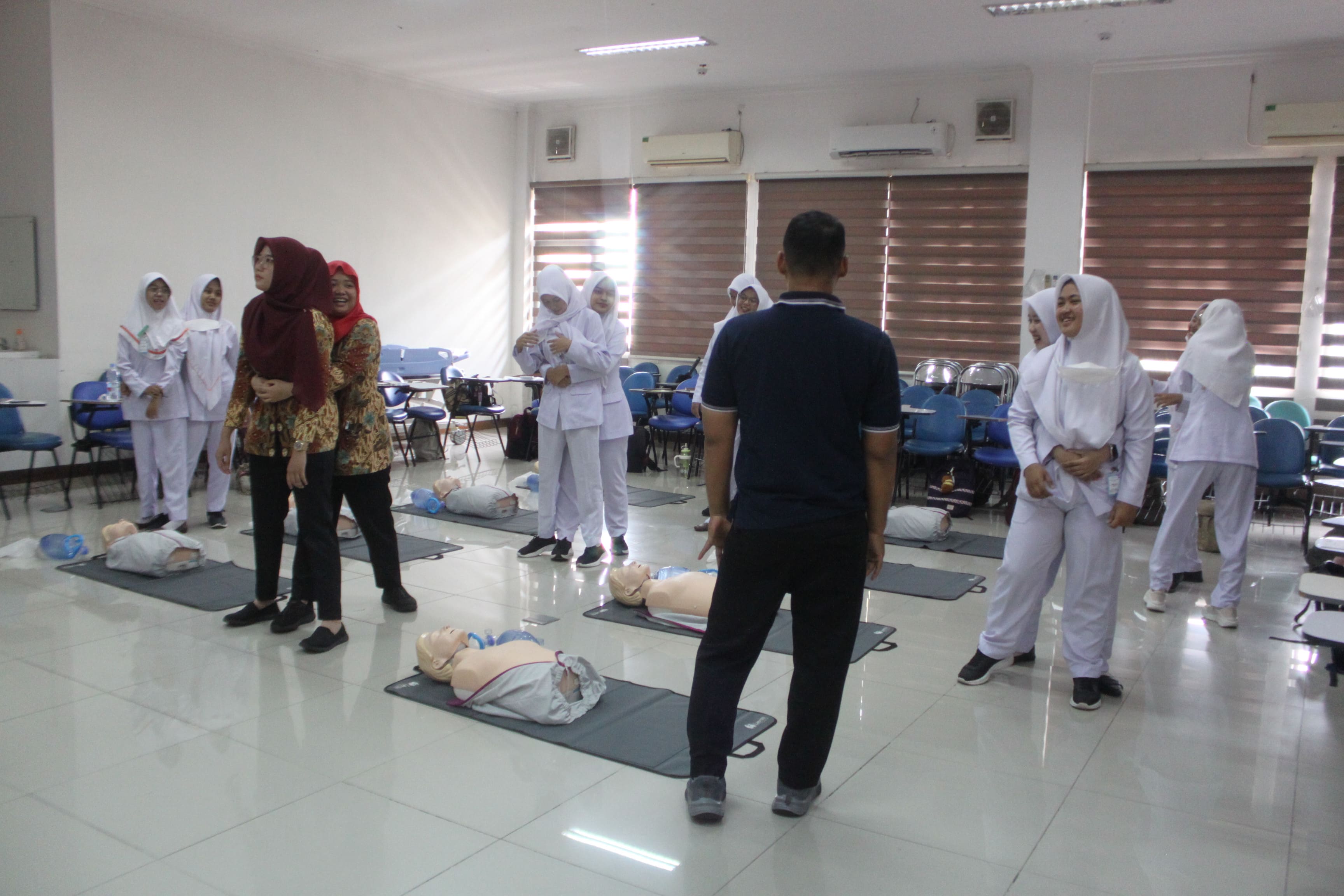 Workshop Basic Life Support For Healthcare Providers Batch 9 Tahun 2025