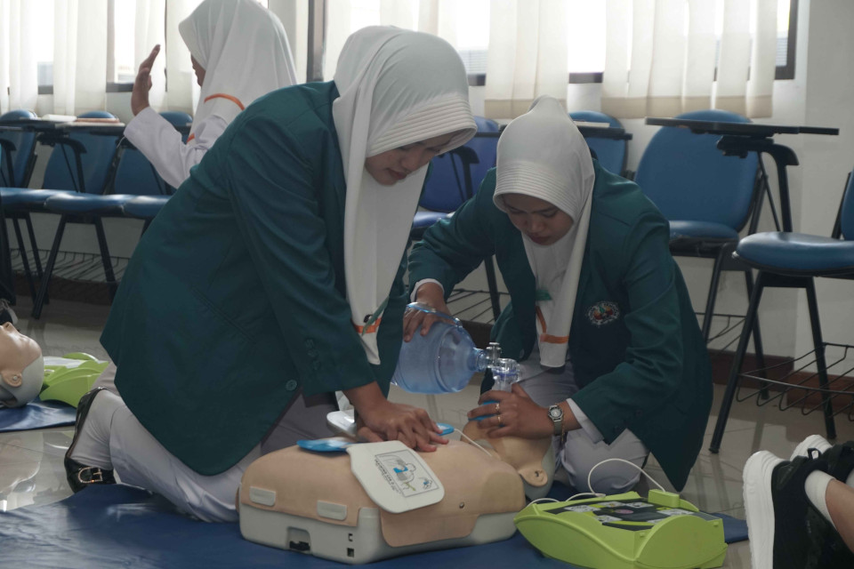 Workshop Basic Life Support For Healthcare Providers Batch 9