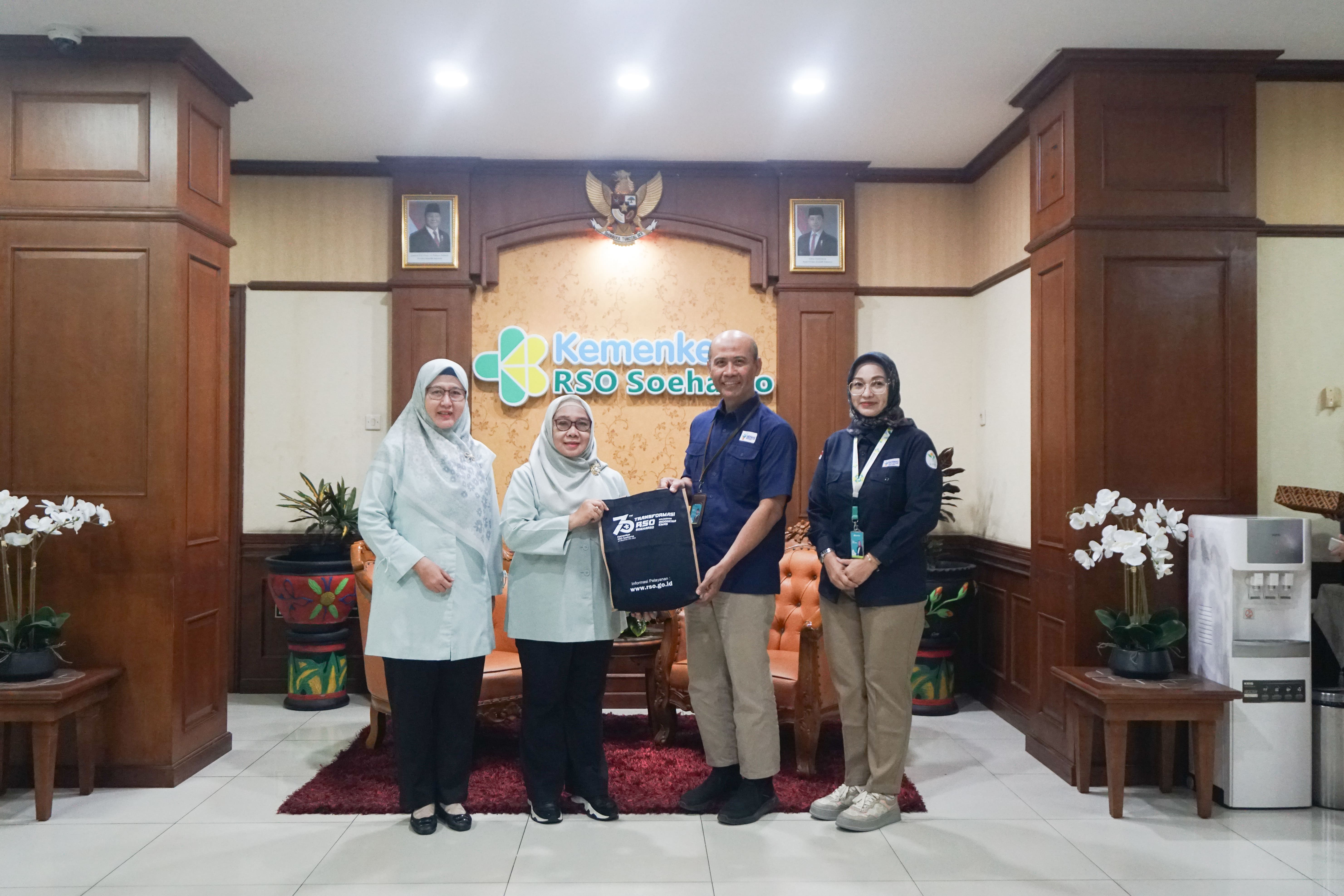 Studi Banding Program Hospital Based  RSPPU RSUP Soeradji Tirtonegoro