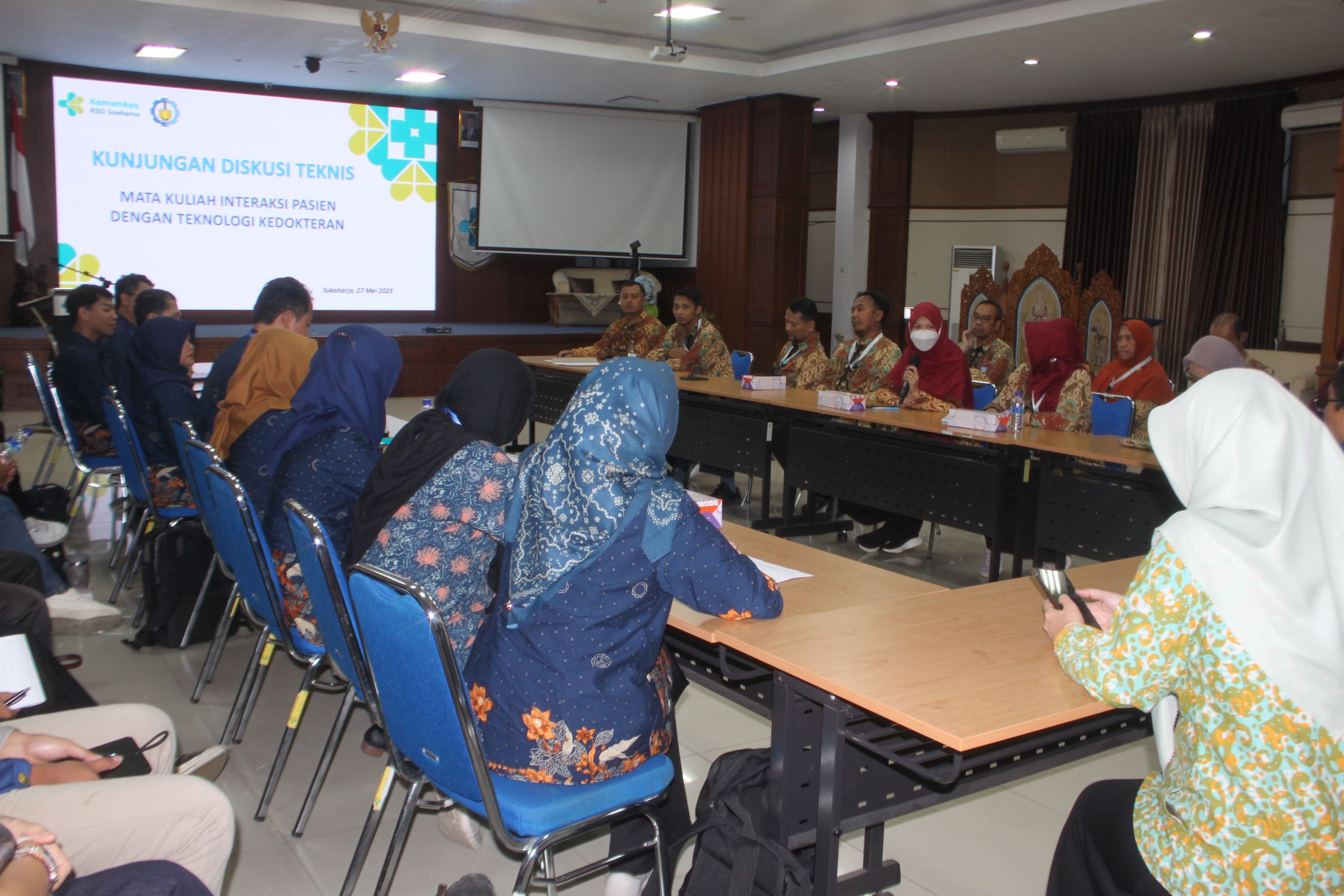 Kunjungan Diskusi Teknis Mata Kuliah Interaksi Pasien Dengan  Teknologi Kedokteran, Mahasiswa dan Do