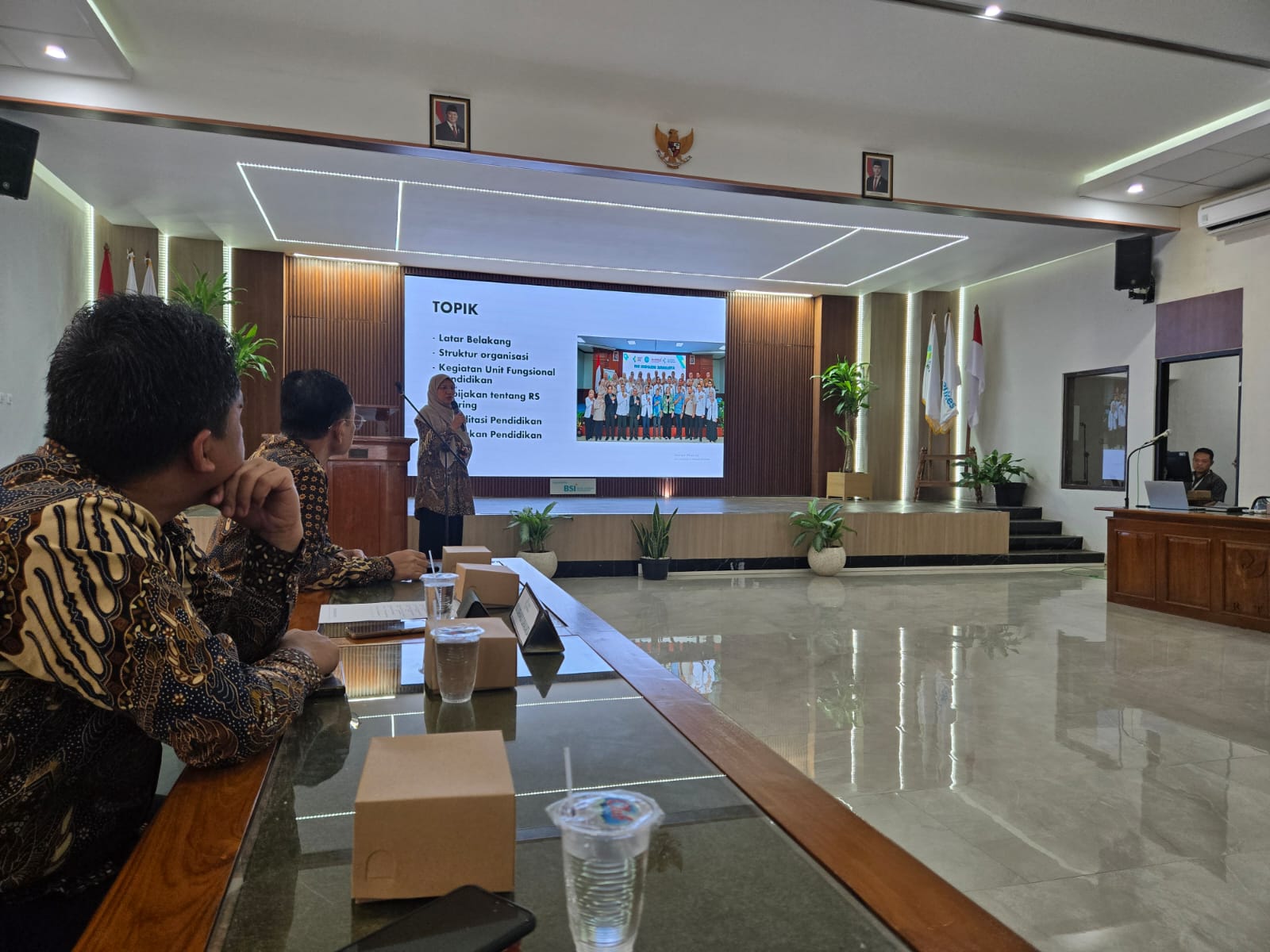 Visitasi RS Jejaring RSPPU RSO Soeharso  ke RS Soeradji Tirtonegoro