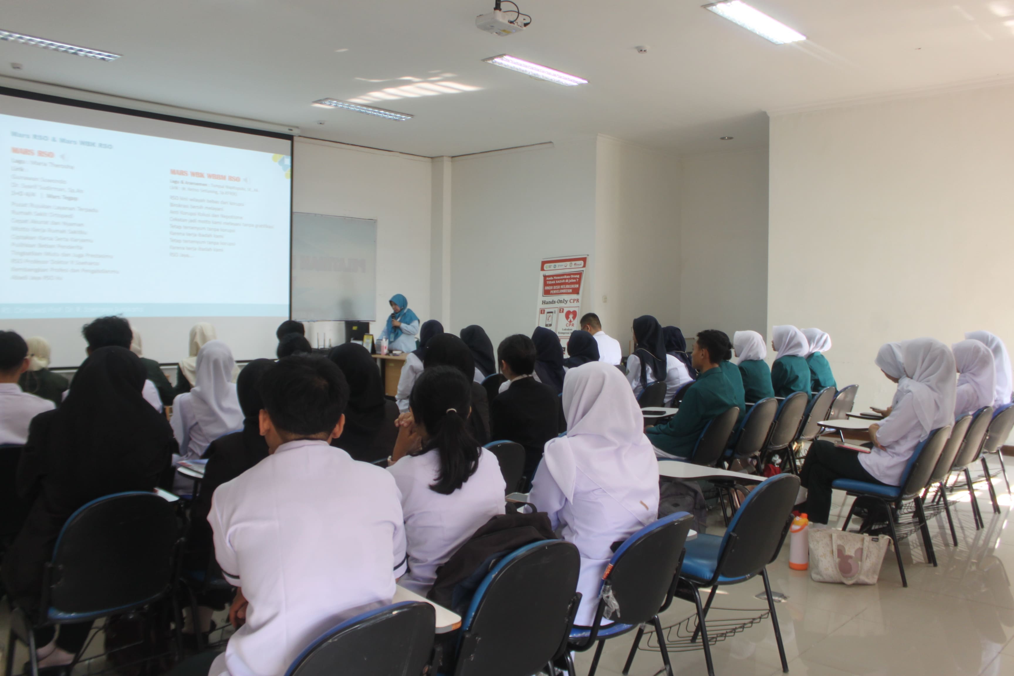 Orientasi Magang/Praktek Mahasiswa, Profesi