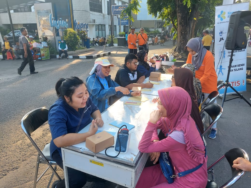 Konsultasi Kesehatan di Solo CFD, Jl. Slamet Riyadi