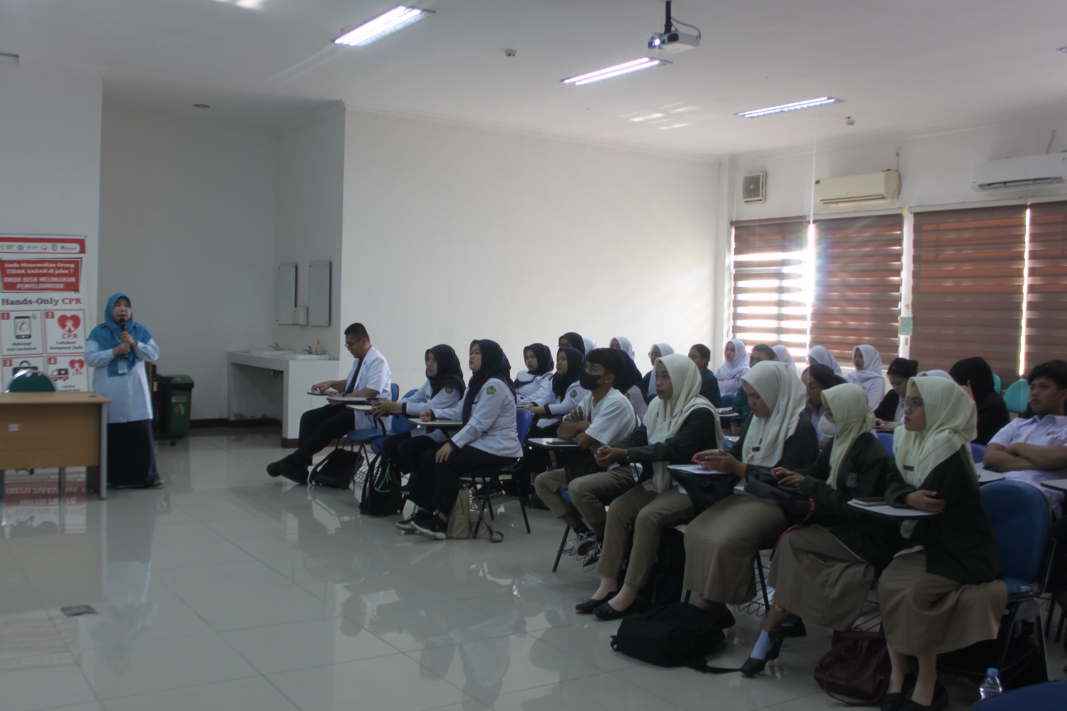 Orientasi Magang/Praktek Mahasiswa, Profesi