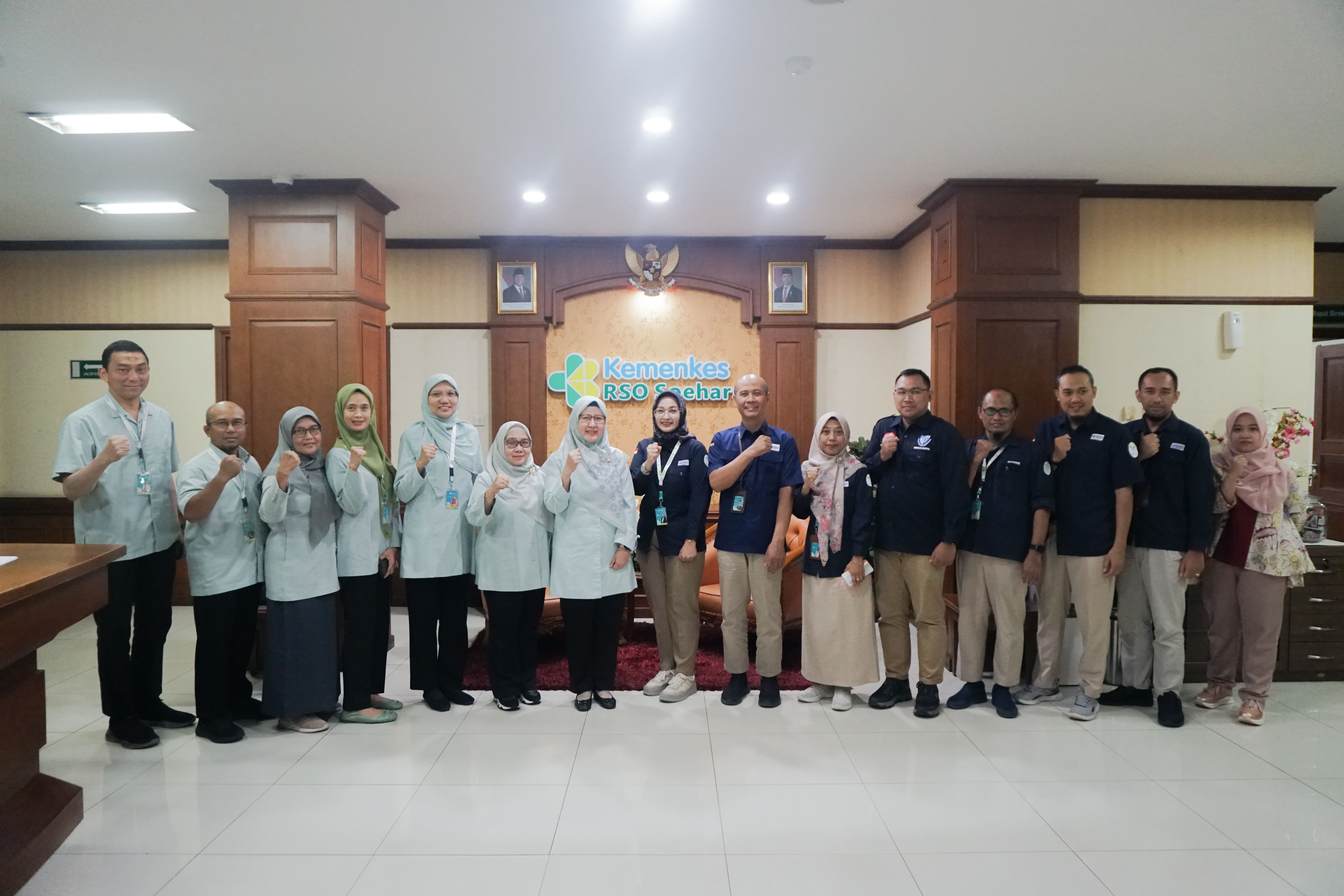 Studi Banding Program Hospital Based  RSPPU RSUP Soeradji Tirtonegoro