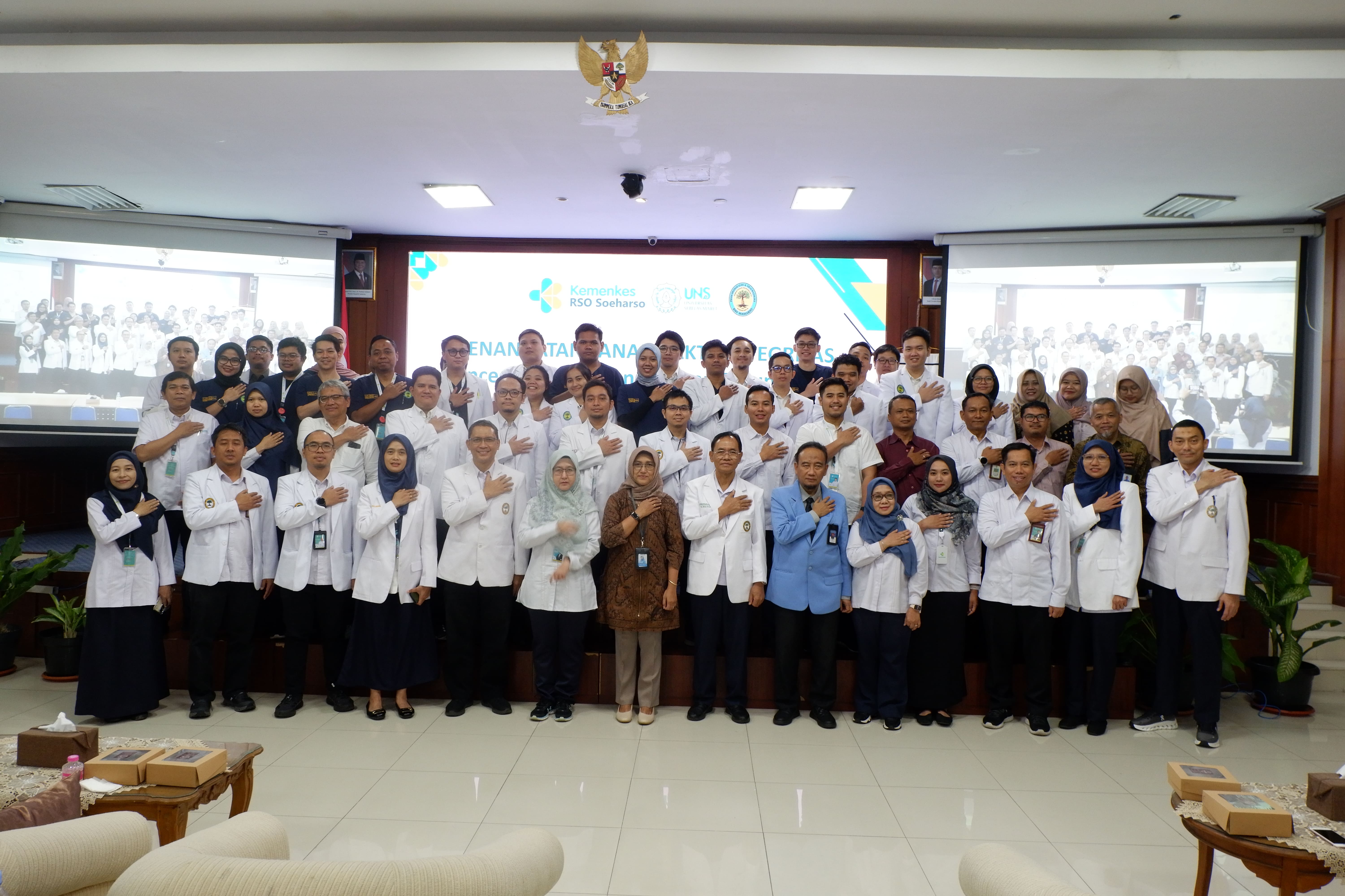 Penandatanganan Pakta Integritas di RSO Soeharso